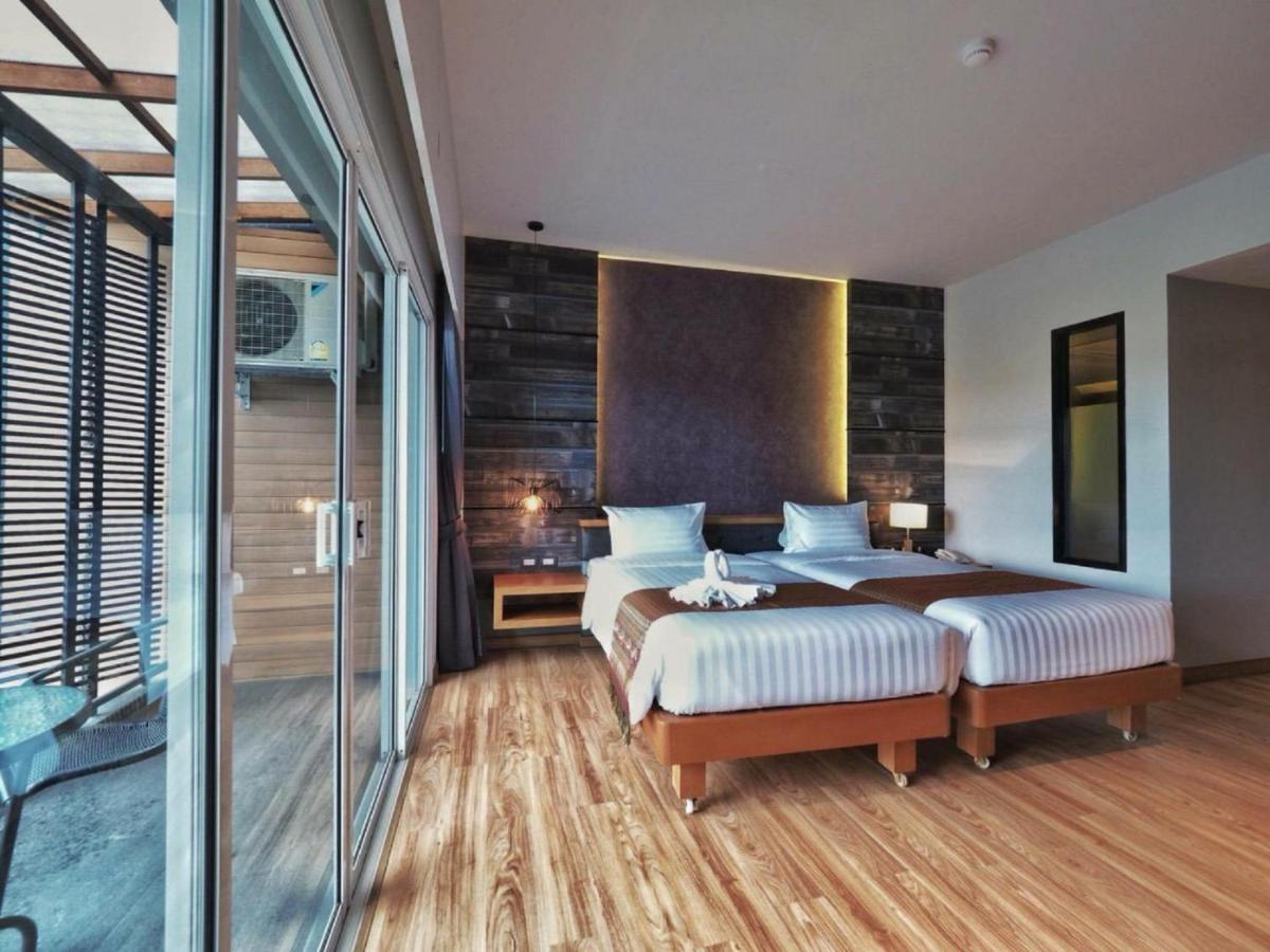 The Glory Gold Hotell Khao Lak Exteriör bild