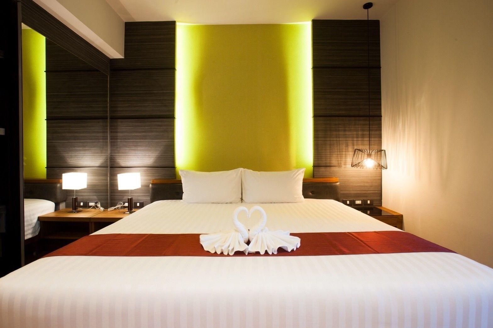The Glory Gold Hotell Khao Lak Exteriör bild