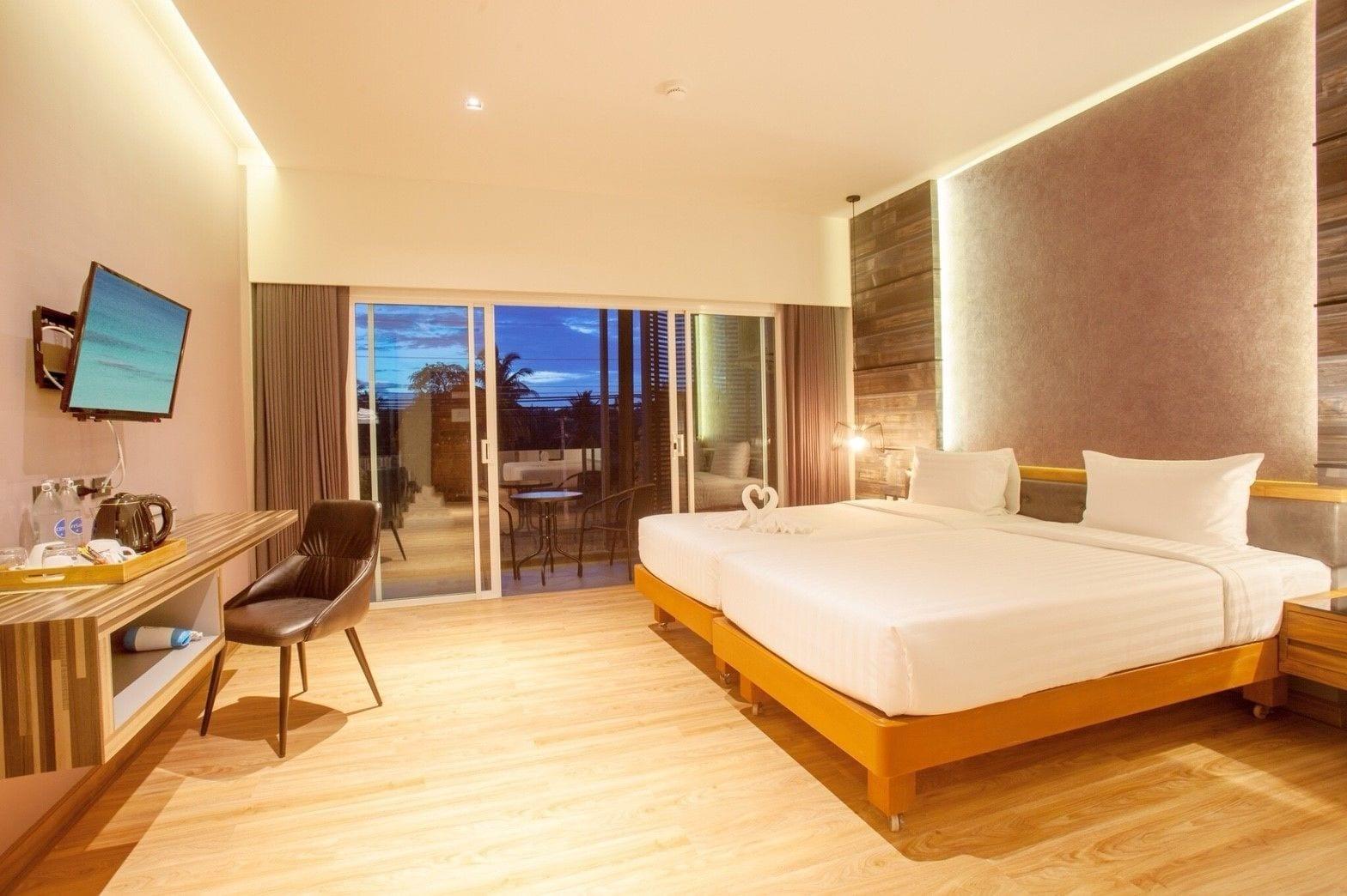The Glory Gold Hotell Khao Lak Exteriör bild
