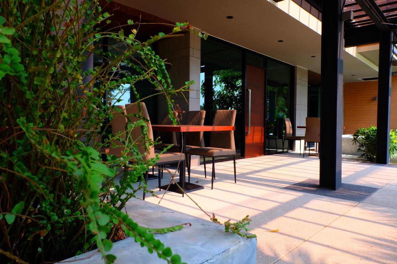 The Glory Gold Hotell Khao Lak Exteriör bild